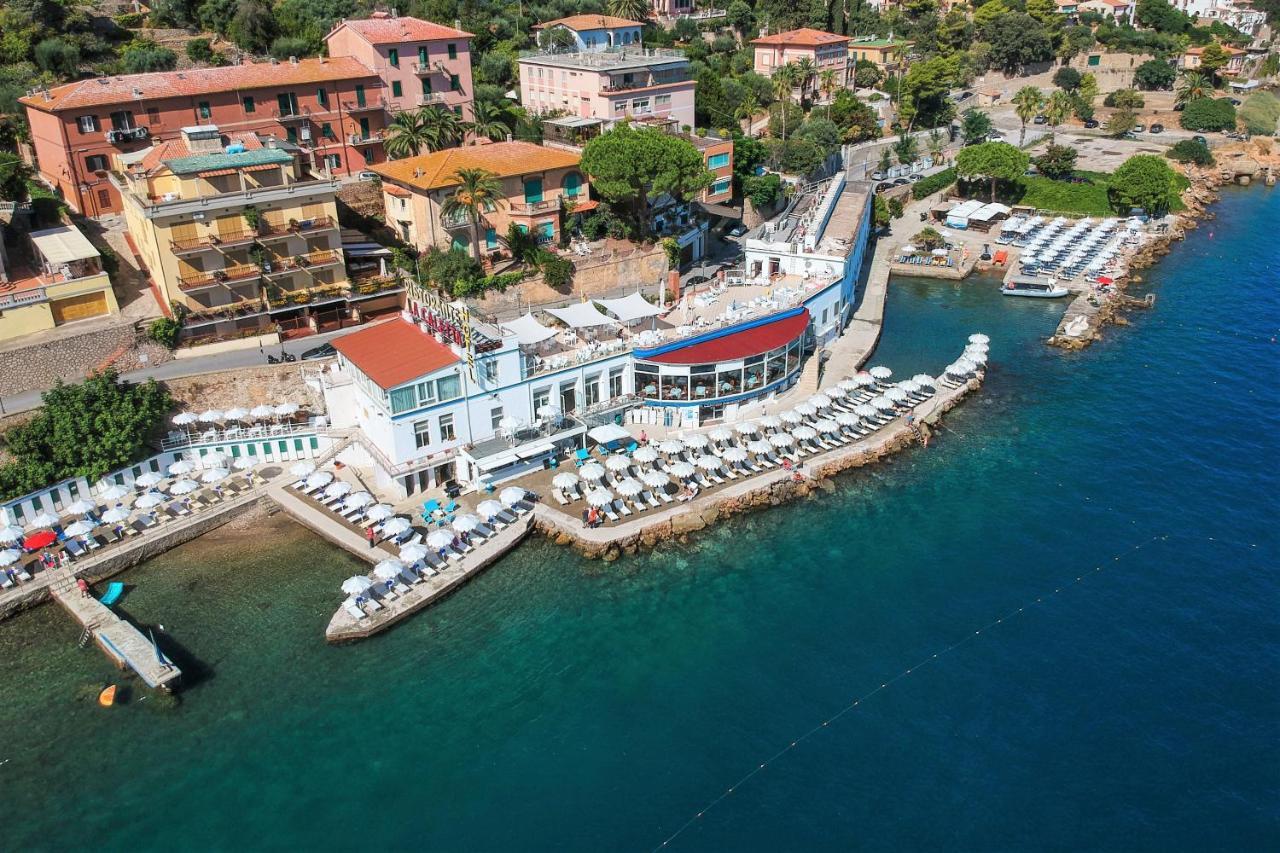 Hotel La Caletta Порто Санто Стефано Экстерьер фото